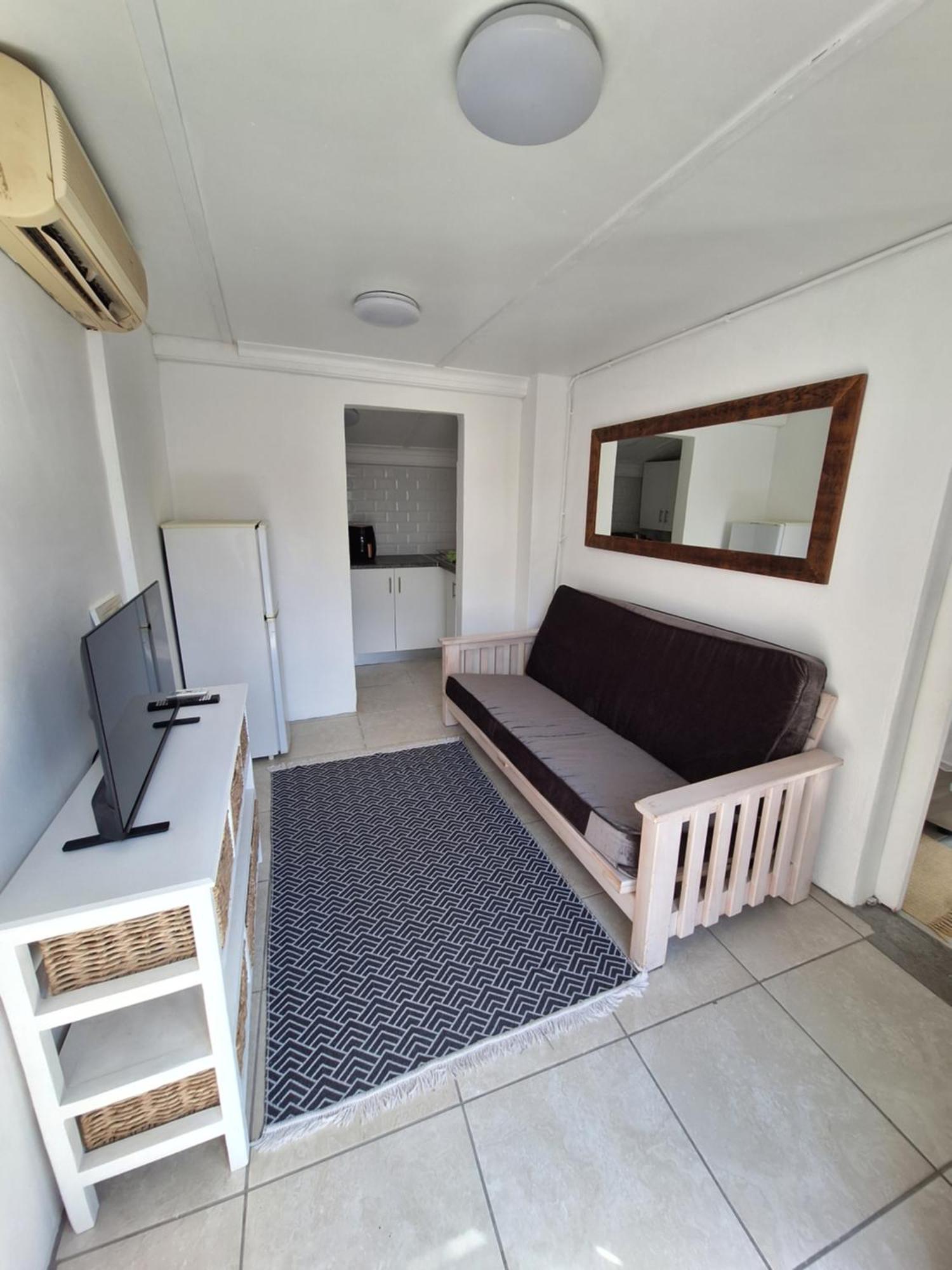 Little Miracle Apartment Worcester Exterior photo